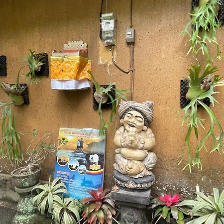 Suntari Homestay Убуд Екстериор снимка