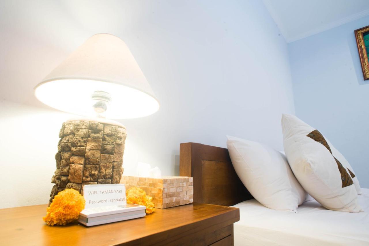 Suntari Homestay Убуд Екстериор снимка